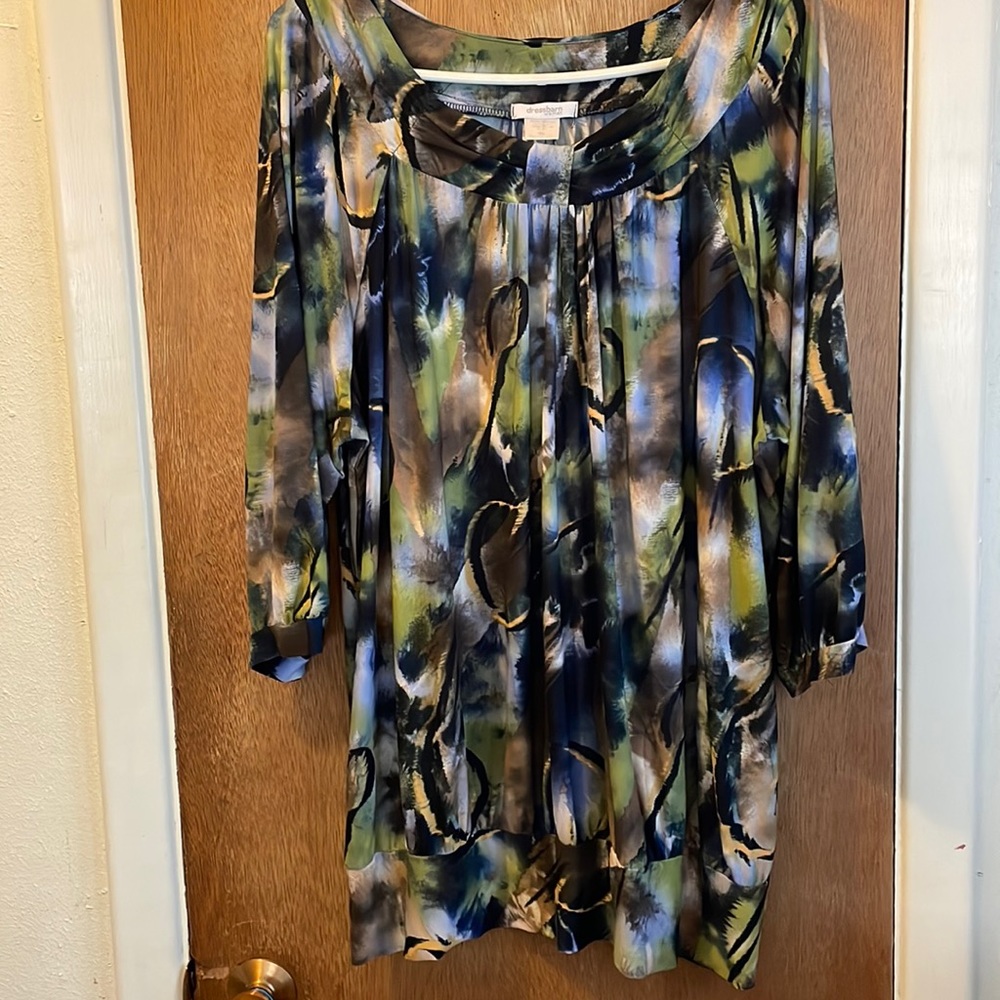Dressbarn Woman Size 3X Multi Color Tunic Top Made In USA!